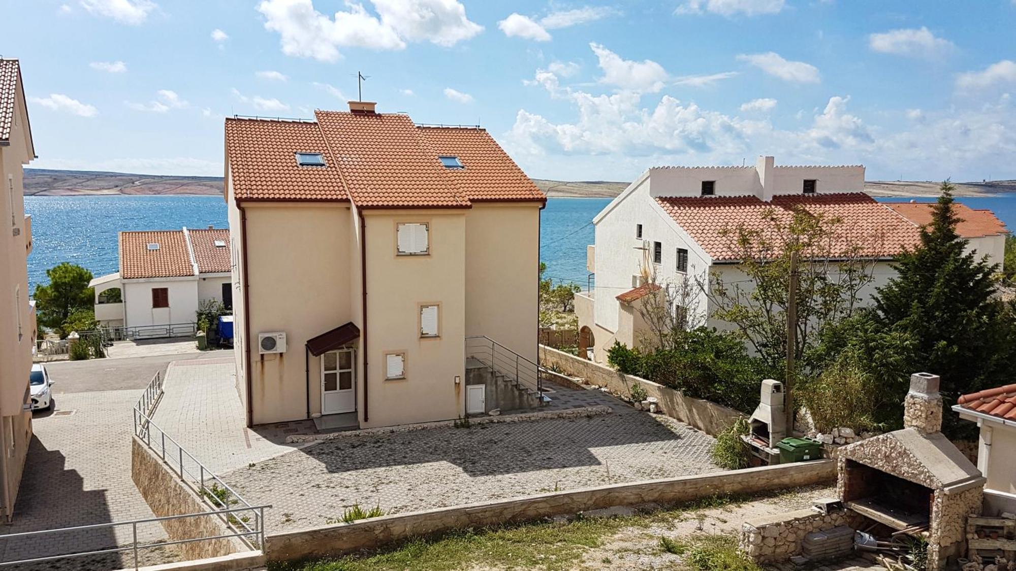 Apartments Mirjana Kustići Exterior foto